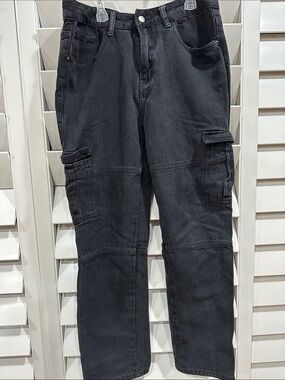 Men's Black Cargo Pants - Durable Utility Style